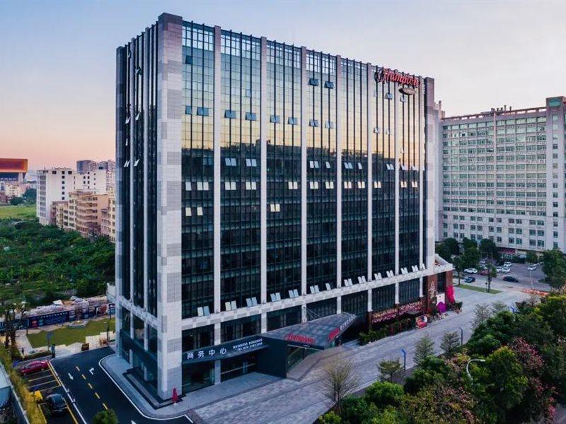 Hampton By Hilton Guangzhou Huadu Hotel Bagian luar foto