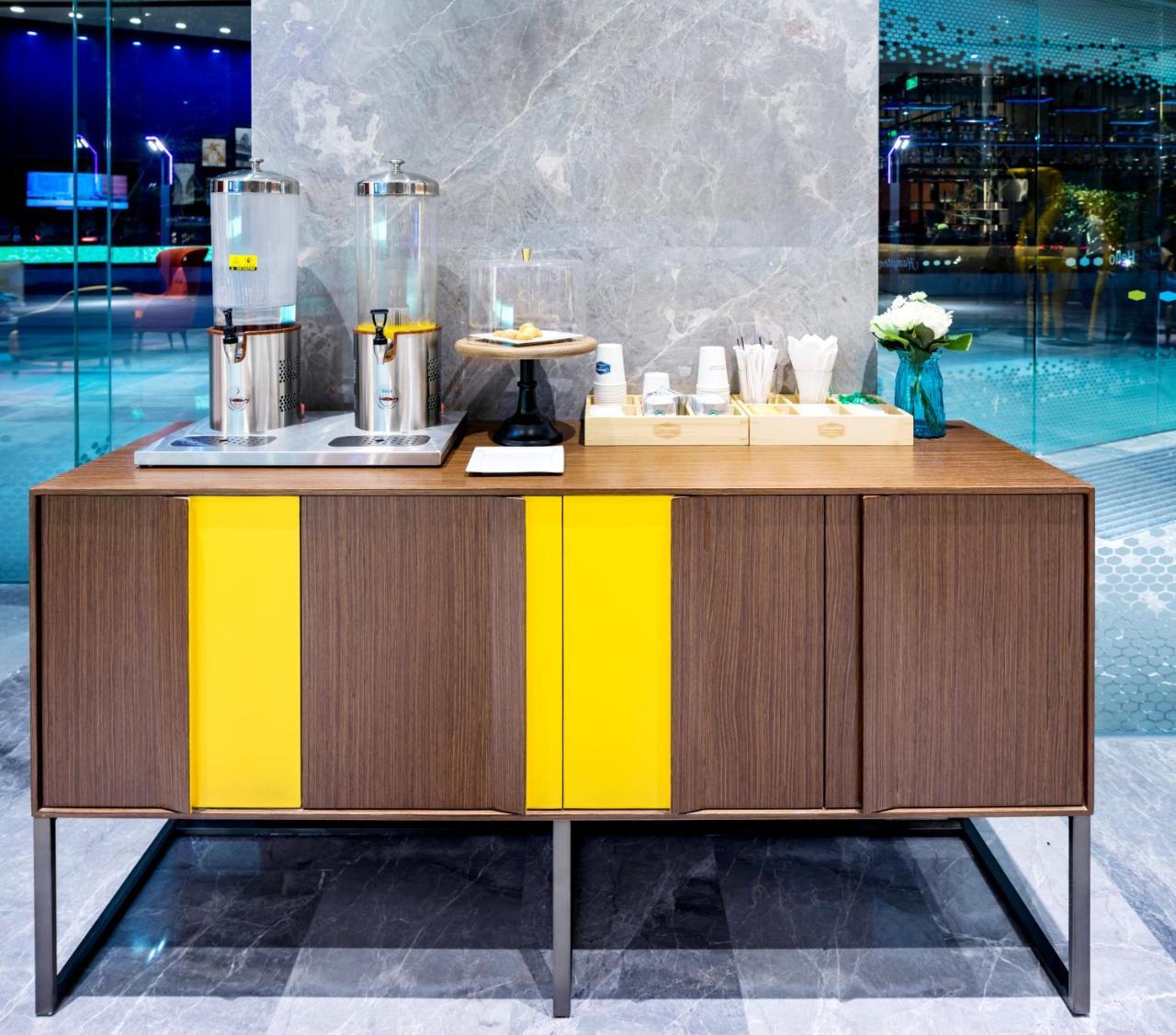 Hampton By Hilton Guangzhou Huadu Hotel Bagian luar foto
